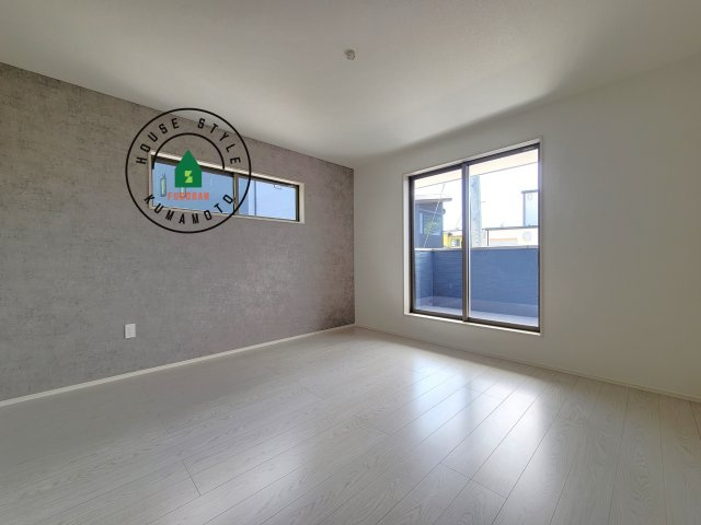 菊池郡大津町大字大津第8-3棟（6号棟）　の内観：施工例|主寝室には収納力に優れたクローゼットがありますので、お部屋もすっきり片付きます。