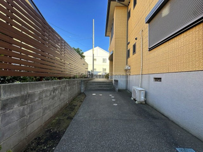 【エントランス】 | ヴェルドミール弐番館