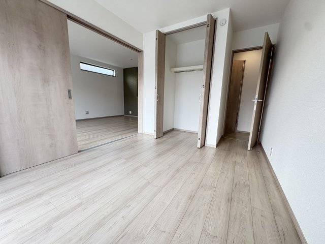 三木市志染町青山１丁目新築戸建１号棟の洋室