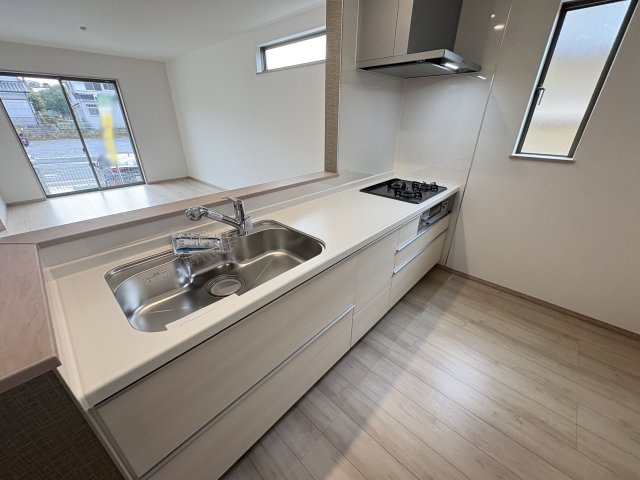 三木市志染町青山１丁目新築戸建１号棟のキッチン