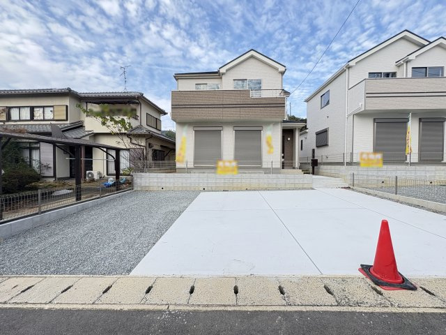 三木市志染町青山１丁目新築戸建１号棟の外観