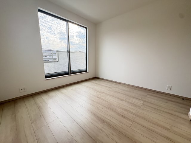 三木市志染町青山１丁目新築戸建１号棟の洋室