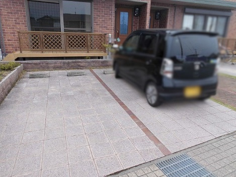 セジュールル・サントルの駐車場