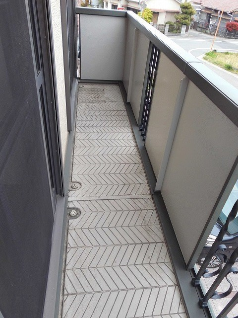 セジュールル・サントルのバルコニー