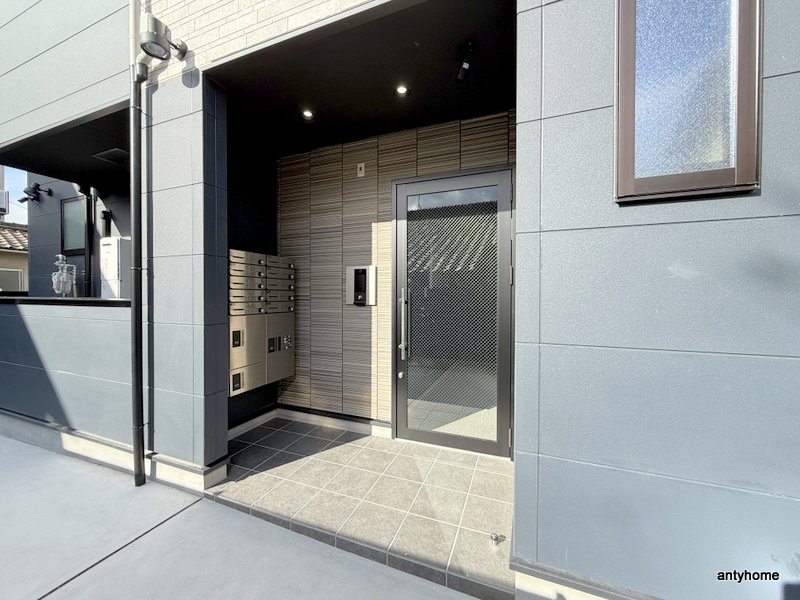 GLAN CASALIA　仲介手数料無料のエントランス