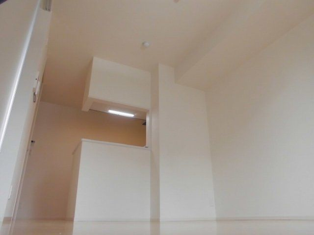 ジーヴォ ソレイユの居間・リビング