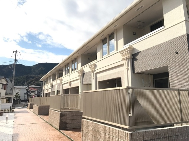 ロイヤル ソフィアのエントランス|外観写真その他2