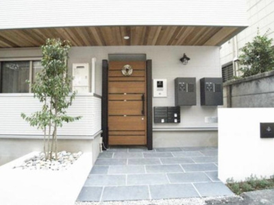 【エントランス】 | ル・コクリコ