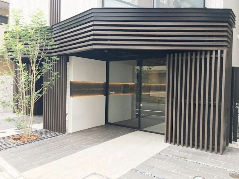 レガリス木場ステーションフロントのエントランス