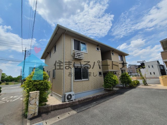カーサマローンA棟