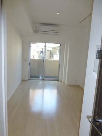 新品家具付きマンション町屋15(KaGood東京)の居間・リビング