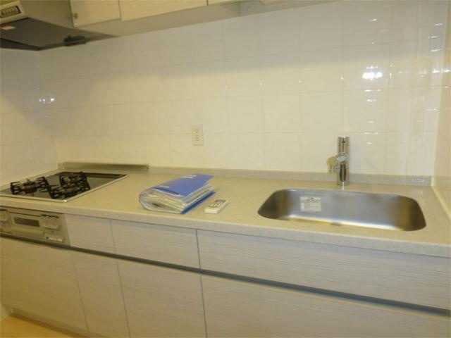 新品家具付きマンション町屋15(KaGood東京)のキッチン