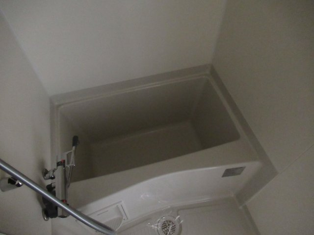 ソルテラスＫＯＢＥ湊町の浴室|日々の暮らしに欠かせないお風呂です