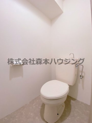 【トイレ】 | 　香里ロイヤルプラザ | 清潔感のあるトイレです