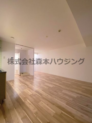 【居間・リビング】 | 　香里ロイヤルプラザ | 使いやすいリビングです