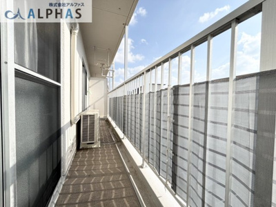 【バルコニー】 | 青山台住宅70号棟 | 南向きバルコニーにつき採光・通風良好です♪