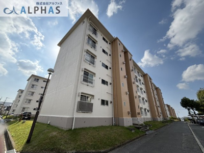 【外観】 | 青山台住宅70号棟 | 南向きの為、陽当り通風良好♪