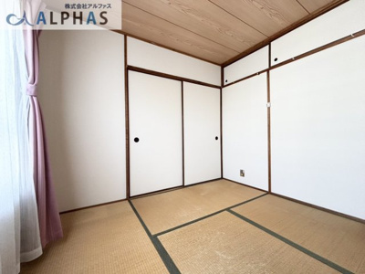 【和室】 | 青山台住宅70号棟 | 引き戸を開放することでリビング・ダイニングと繋がり、開放感があります♪