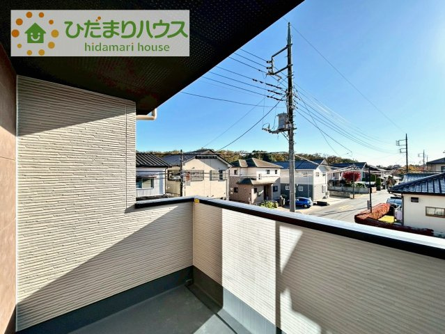 【バルコニー】 | 土浦市天川6期　新築戸建 | 広々としたバルコニー。お洗濯物もぜーんぶ干せちゃいます！！