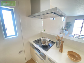 【キッチン】 | 小学校11分　スーパー9分　LDK23帖　泉　限定1区画　 | 同タイプ