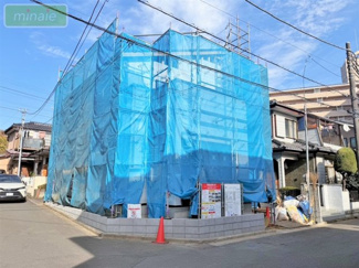 【外観】 | 小学校11分　スーパー9分　LDK23帖　泉　限定1区画　 | 現地（2025.11.21撮影）