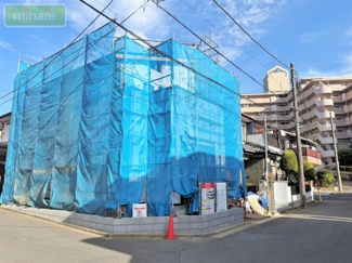 【外観】 | 小学校11分　スーパー9分　LDK23帖　泉　限定1区画　 | 現地（2025.11.21撮影）