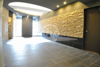 【ロビー】 | ラシュレエグゼ夕陽丘 | ラシュレエグゼ夕陽丘　エントランス