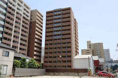 【外観】 | プレサンス泉セントマーク | 落ち着いた雰囲気の外観です