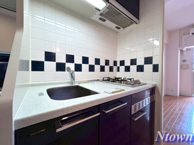 【キッチン】 | プレサンス泉セントマーク | お料理しやすいキッチンです