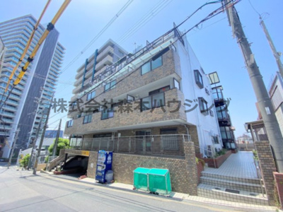 【外観】 | 　香里ロイヤルプラザ | 外観は落ち着いています