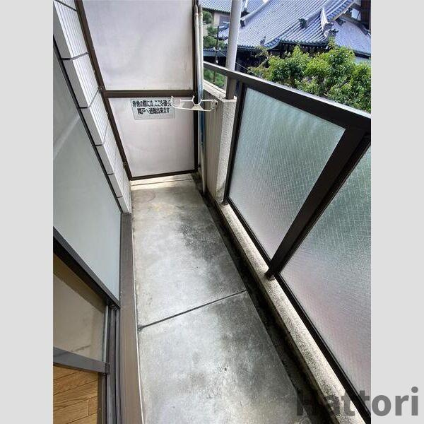 ローズインローズ2のバルコニー