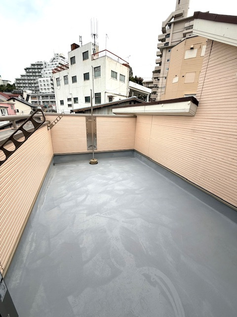 神戸市長田区名倉町1丁目中古戸建のバルコニー