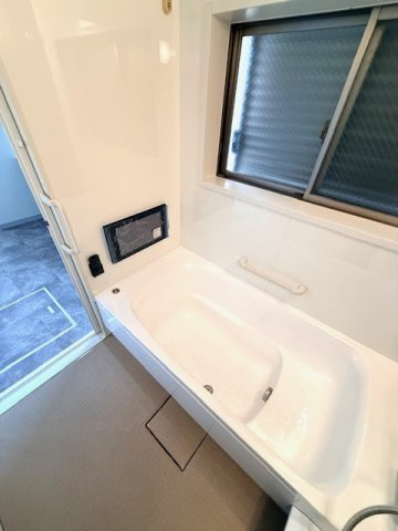 神戸市長田区名倉町1丁目中古戸建の浴室