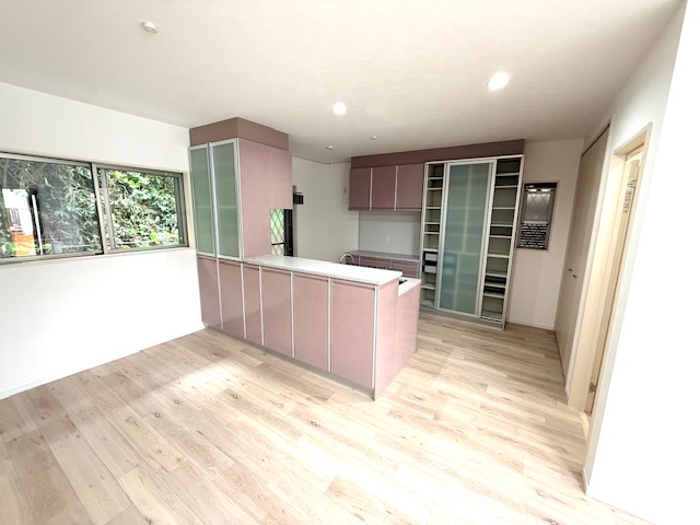 神戸市長田区名倉町1丁目中古戸建の居間・リビング