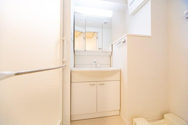 レオーネ南千住Ⅱの洗面所