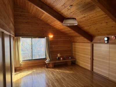 【洋室】 | 佐久高原美笹別荘地Ｇ－１