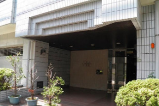 【エントランス】 | ロジュマン西尾久 | 落ち着いたエントランスです