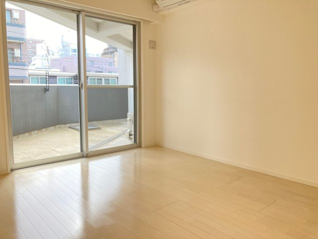 ナビールコート白金の居間・リビング