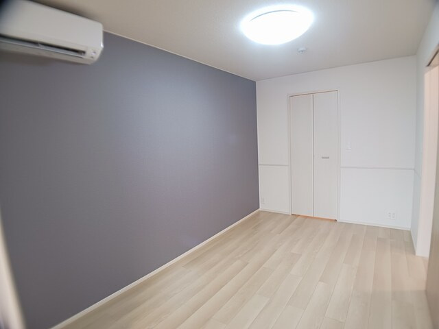 メゾンルミネ若松の居間・リビング