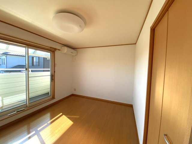 谷本貸家Nの洋室