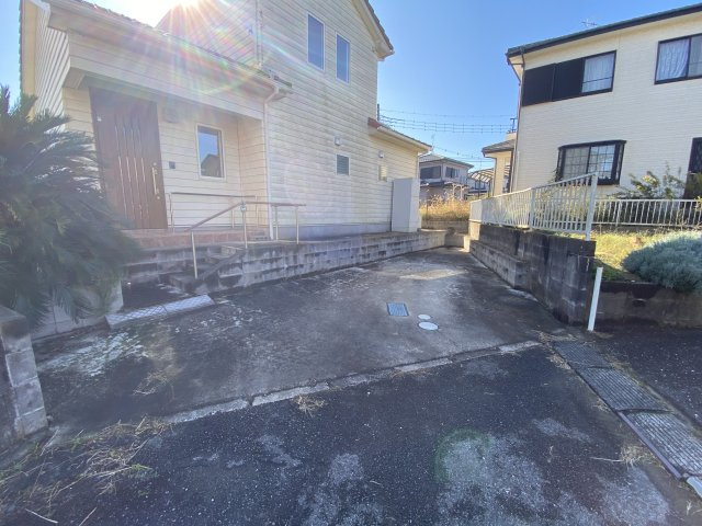 谷本貸家Nの駐車場