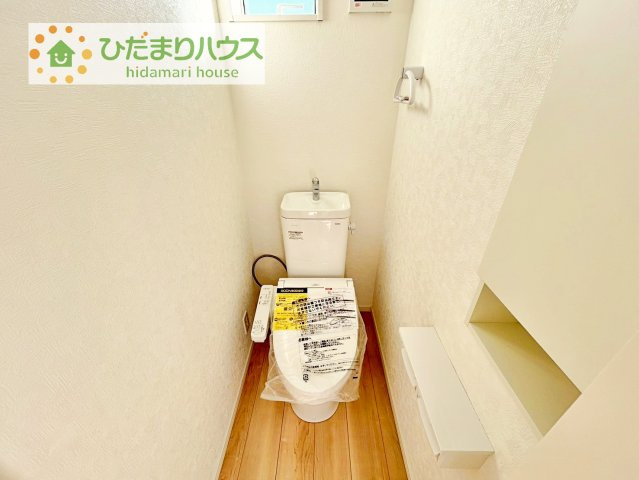 【トイレ】 | 筑西市下川島第2　新築戸建　2号棟 | 温水洗浄便座ついてます(^^♪