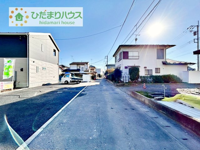 【前面道路含む現地写真】 | 筑西市下川島第2　新築戸建　2号棟