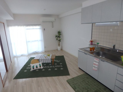 【居間・リビング】 | ネクスト倉田　東館 | ネクスト倉田（岡山市中区倉田）RC賃貸マンション