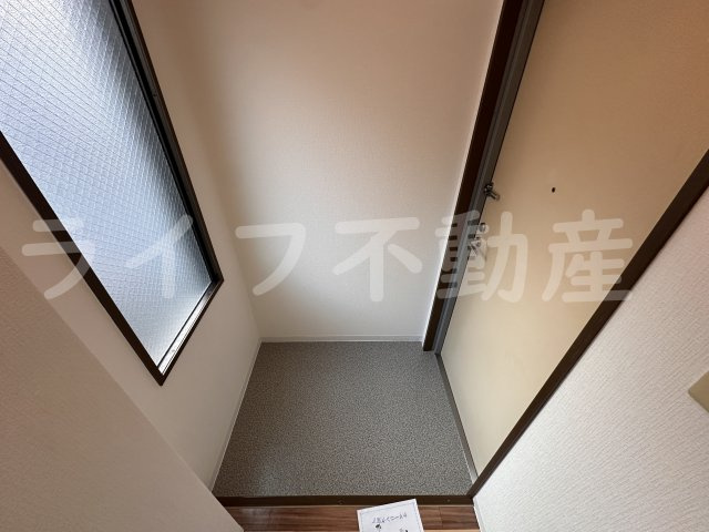 長堂瑠璃の玄関