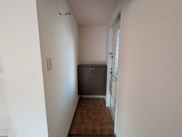 セジュールE&Sの玄関