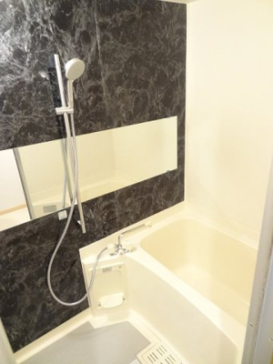 【浴室】 | プレステージ花ずいＣ | きれいなお風呂です