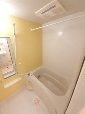 【浴室】 | アヴァンティＢ | 落ち着いた空間のお風呂です