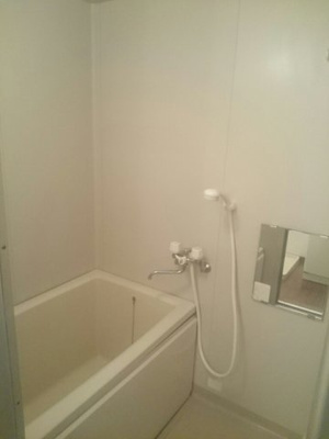 【浴室】 | あんてぃーく | お風呂で日々の疲れを落としましょう