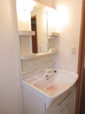 【洗面所】 | プラム | スペースが確保できる洗面所です